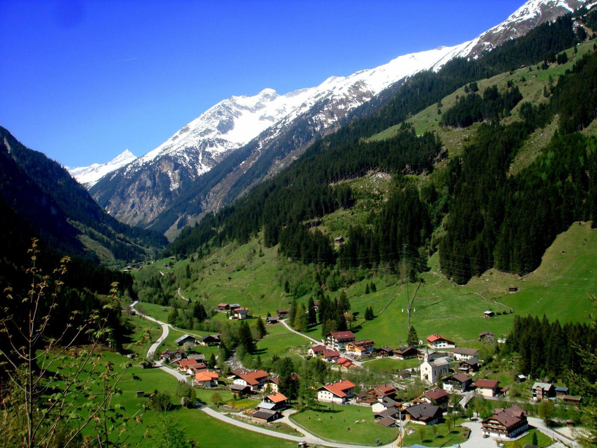 Zillertal Residenz Apartment Ginzling